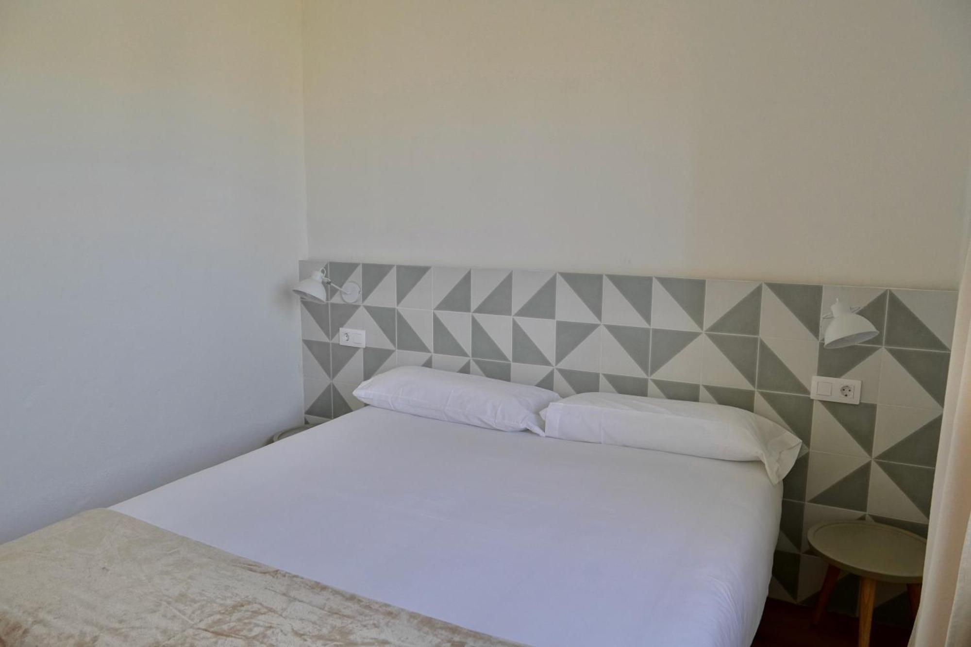 Apartamentos Es Salobrar Colonia de Sant Jordi Bagian luar foto