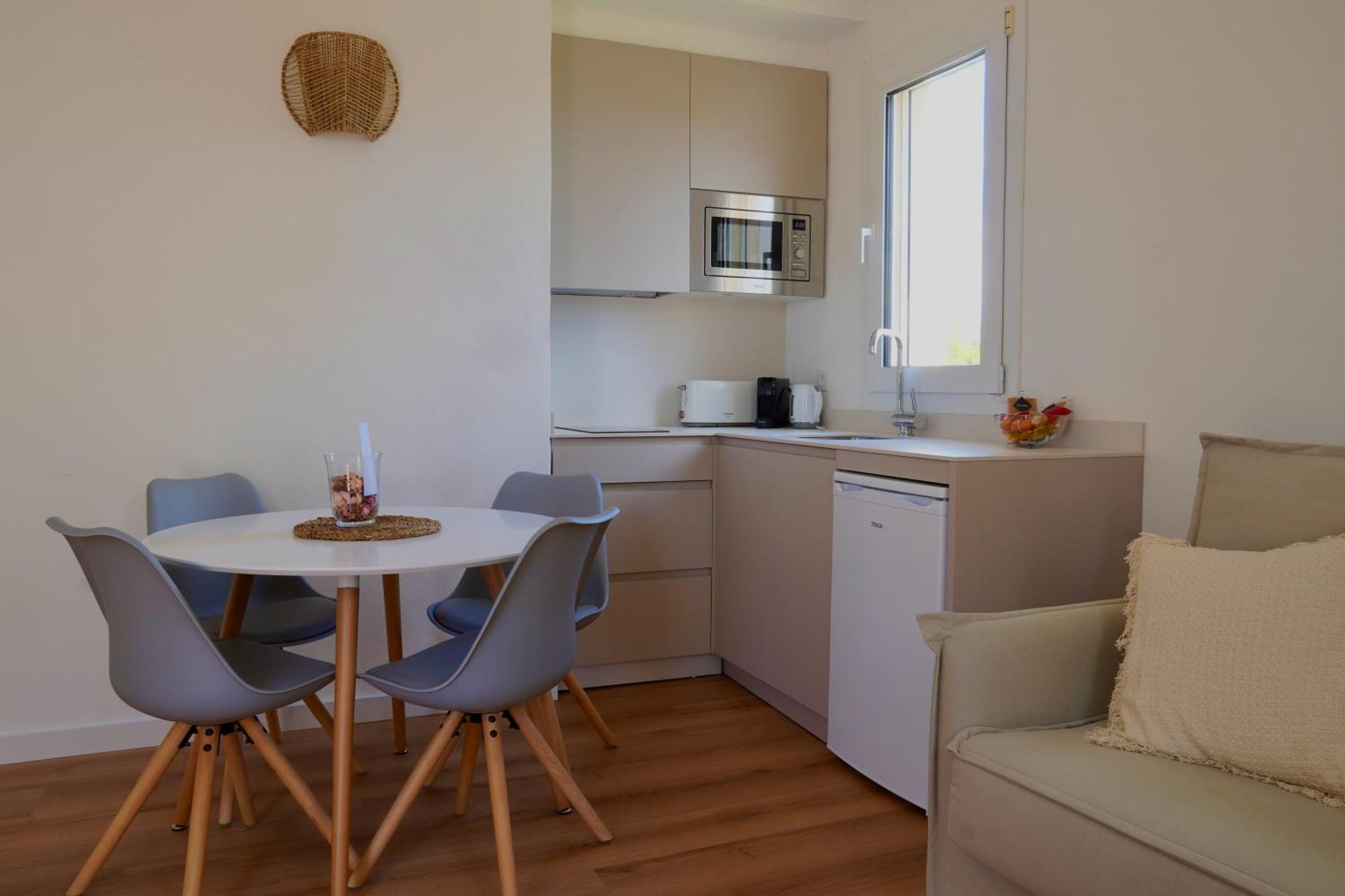 Apartamentos Es Salobrar Colonia de Sant Jordi Bagian luar foto
